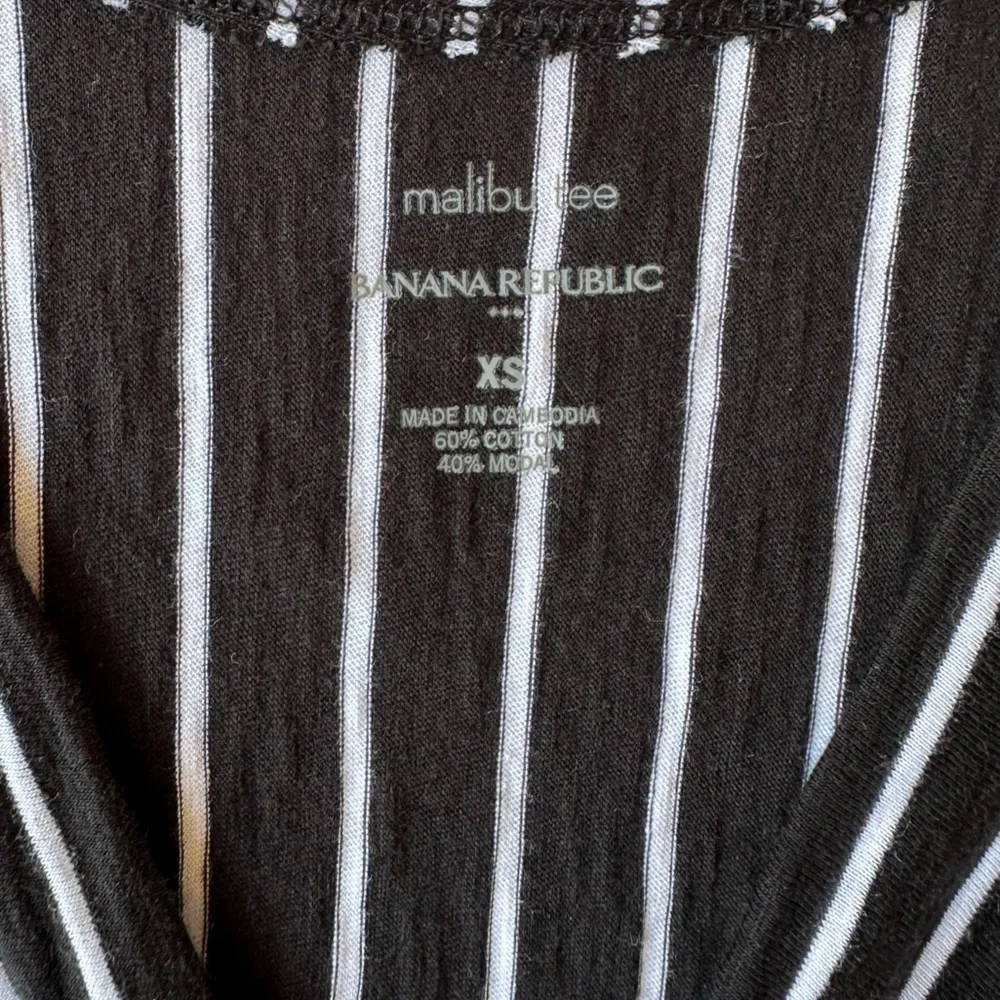Banana Republic Black and White Striped Tank Top - Picture 6 of 7